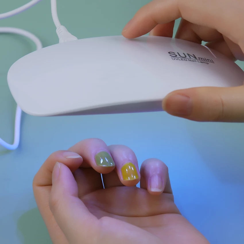 Portable UV Nail Polish Dryer Lamp