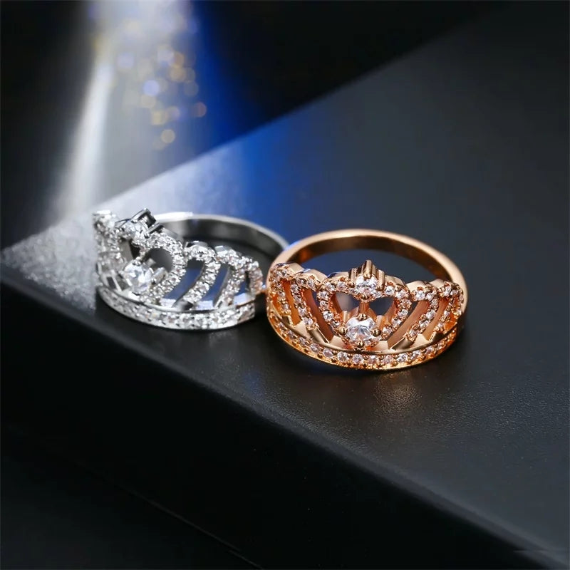 Crown Shape Fashion Zircon Ring 💍